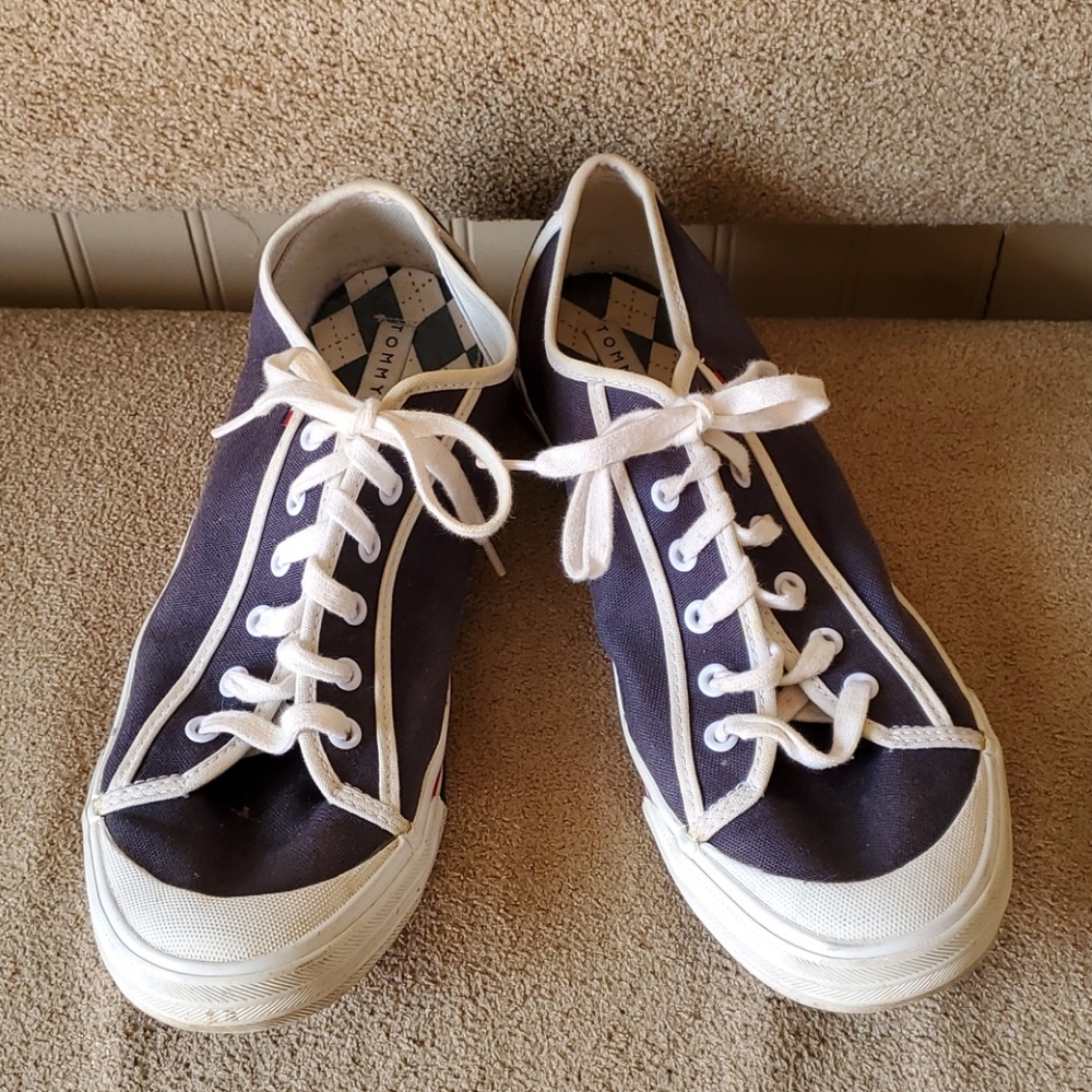 Mens Tommy Hilfiger sneakers size 9 1/2 blue red - Picture 1 of 11
